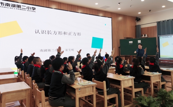 附件:64055E7CD74EDA06821C3574F85172CE.JPG 附件:64055E7CD74EDA06821C3574F85172CE.JPG