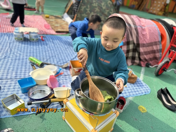 附件：F427DA6AC56AE84D157E66DEB827BE54.png