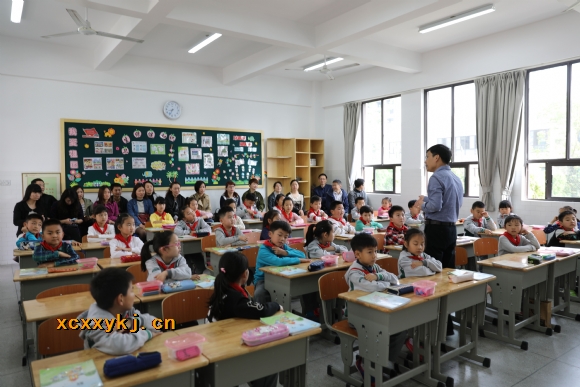 附件：骆老师的数学课真有意思.jpg