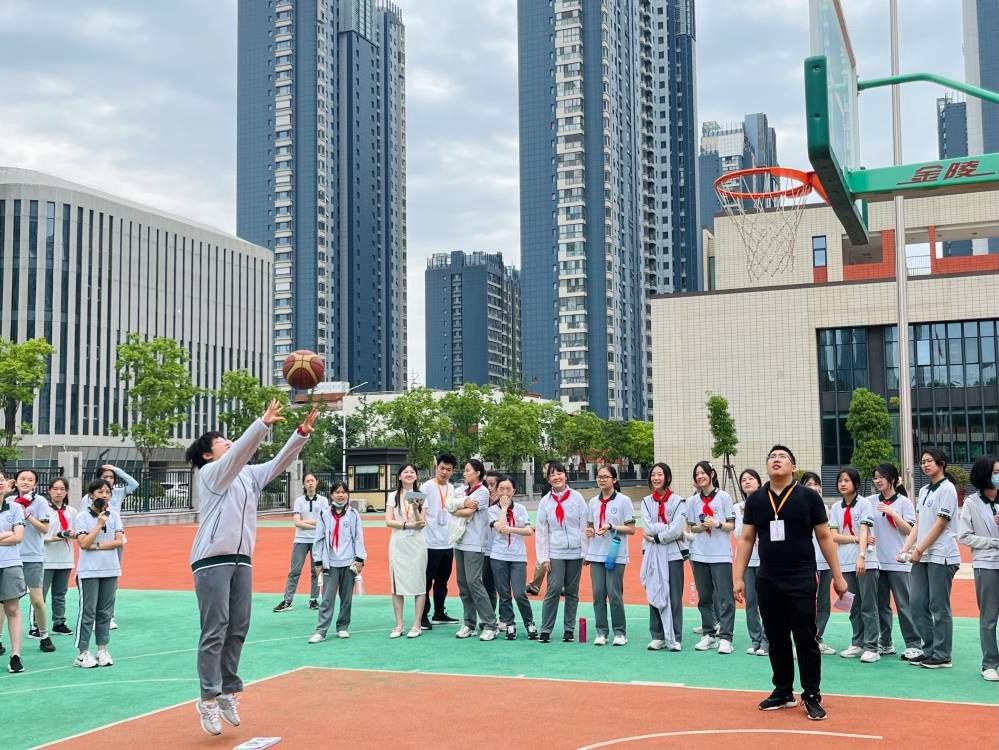 1656208512176070840.jpg 定点投篮.jpg