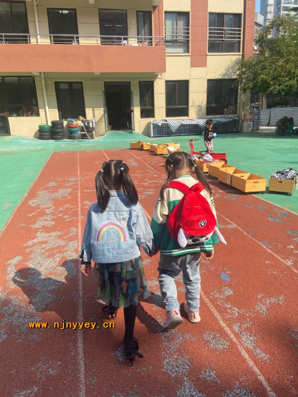 附件：5E7393F5B4B57A7C7B2FAA81090B0A54.png