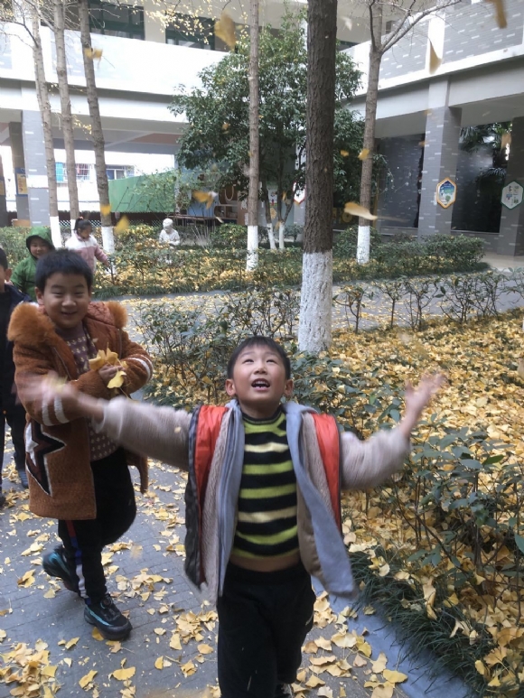 附件：12.8(1).jpg