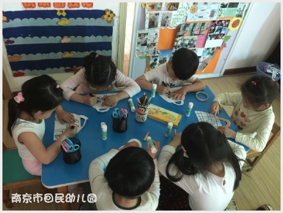 附件:涓簩 鍒涙剰鎵嬪寘閫佸濡?.jpg 建邺教育信息网
