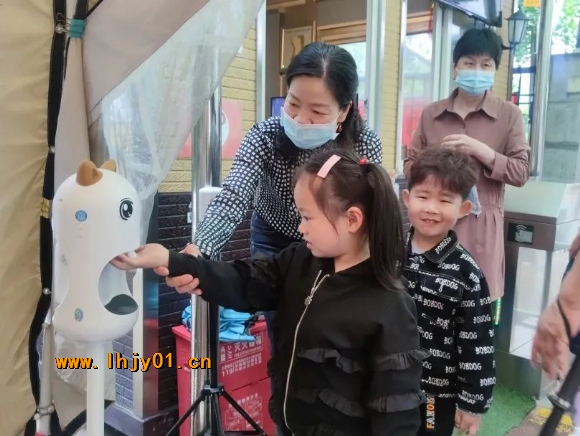 附件：复学第一天.jpg