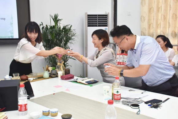 附件：DSC_6400.JPG