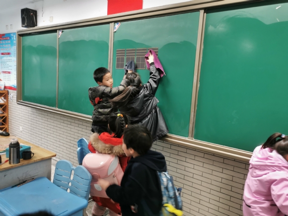 附件：49793627B178E300BADE0813E4A3CF09.jpg