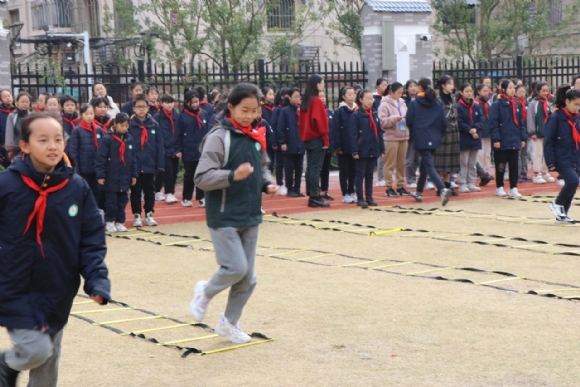 附件：课间操1.jpg