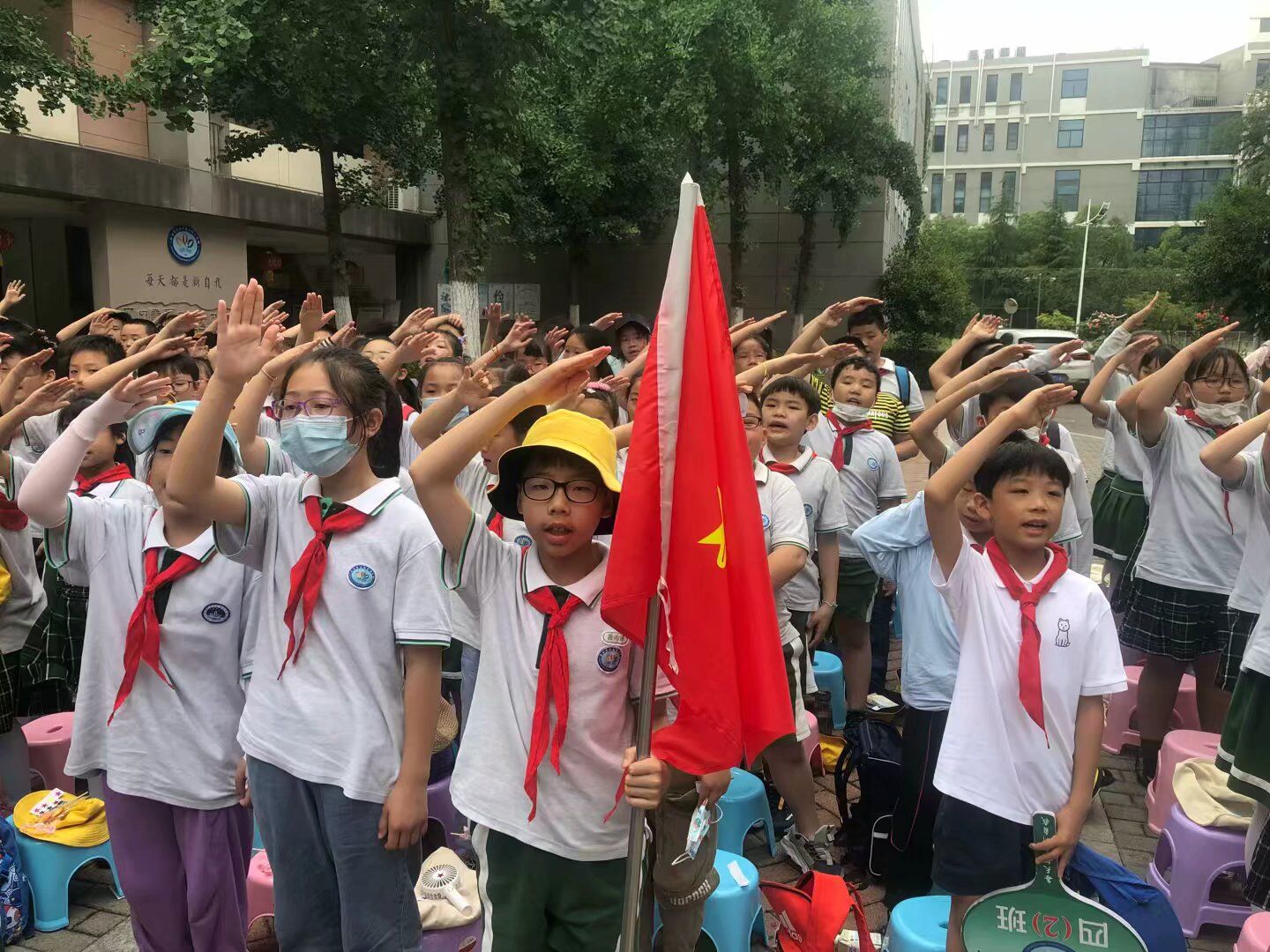六一.jpg