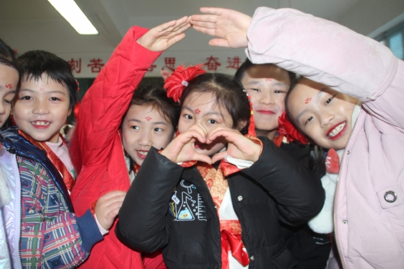 附件：84A6B01EB67384CDECDA6232EFBF5A73.png