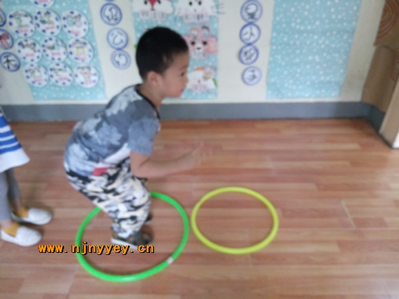 附件：跳.jpg
