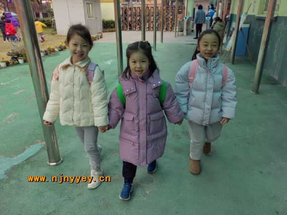 附件：背２.jpg