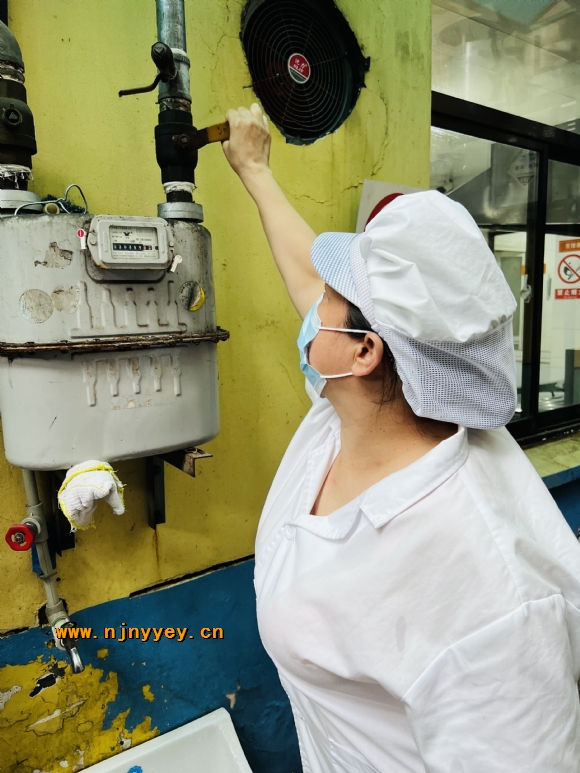 附件：3e32210265eb3554f98cc0f00776667.jpg