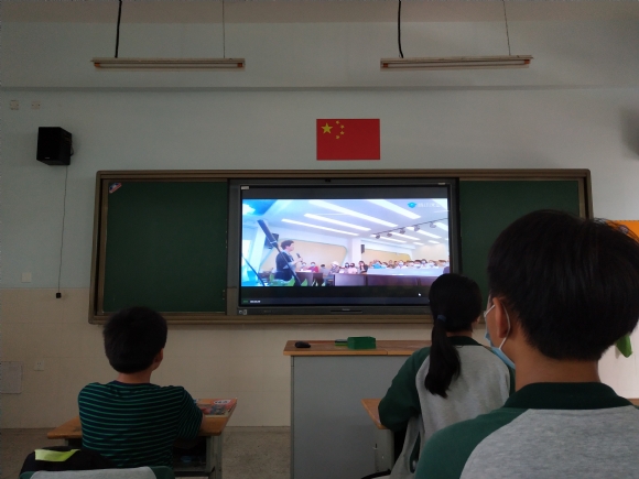 附件：听英雄报告.jpg