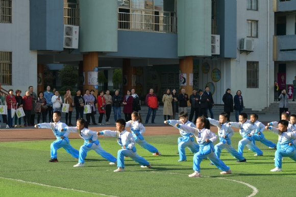 附件:5.jpg 附件:5.jpg