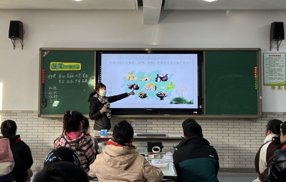 附件：教研照片1.jpg