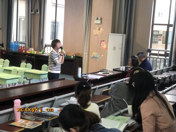 附件:季海霞校长.png 附件:季海霞校长.png