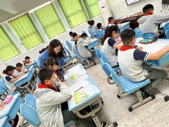 附件:9DA3FA60AA5B212684CBFF9F92F7C58E.png 附件:9DA3FA60AA5B212684CBFF9F92F7C58E.png