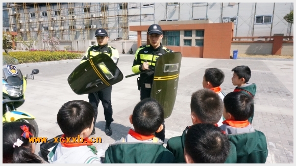 附件:DSC03340.JPG 建邺教育信息网