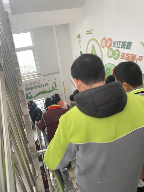 附件：82F0EC0CC9D0F17ECE7806BF749FCC7D.png