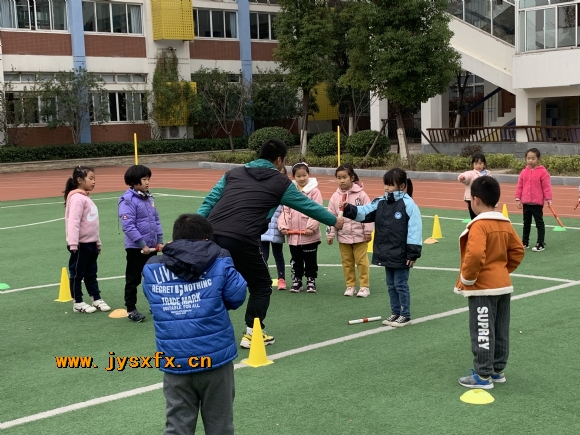 附件：277EDF2B96E6E556B7565DBB02157E14.png