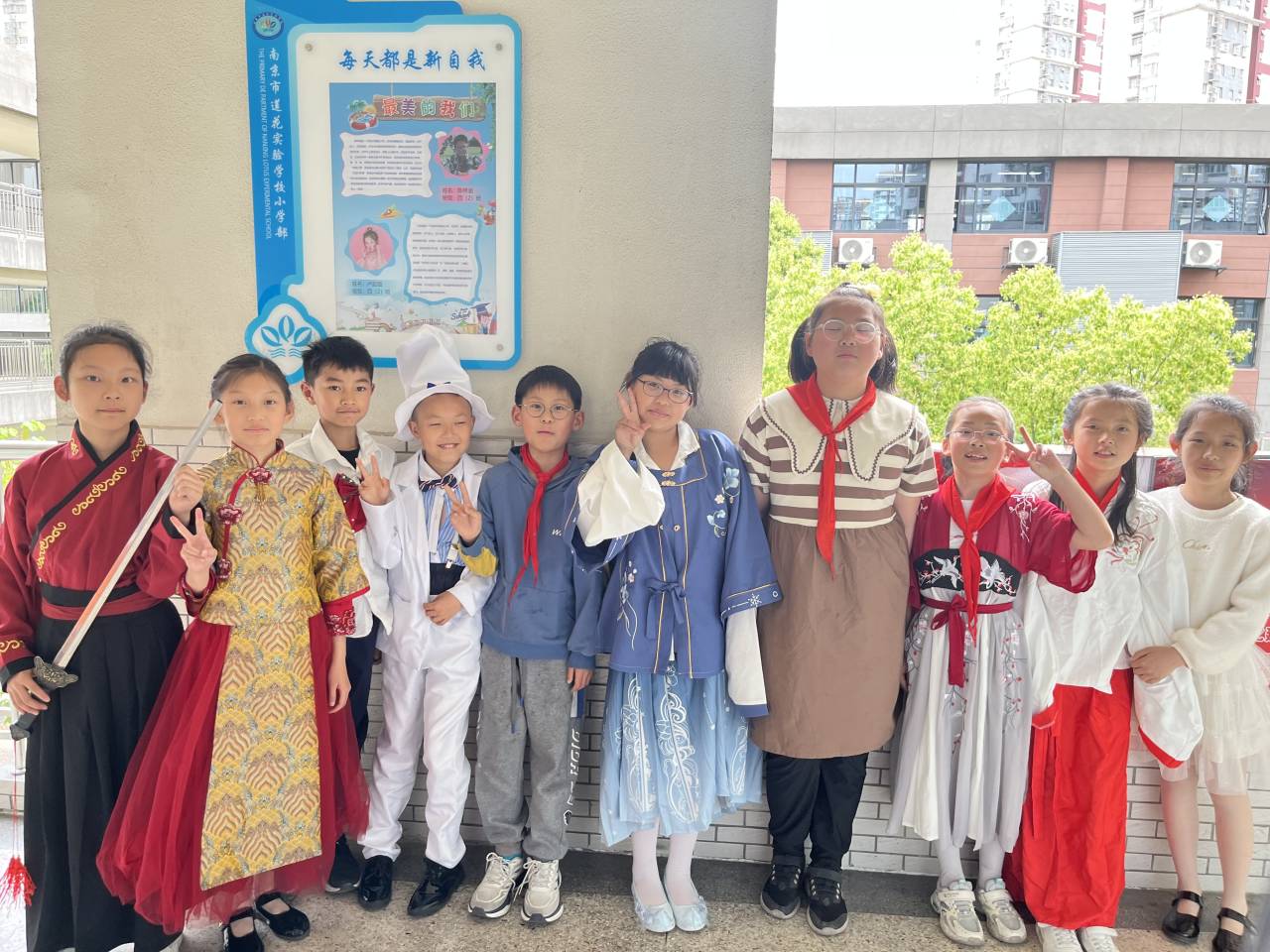 3A8UTL2D)XKW1YO8LCV[`0D_tmb.jpg