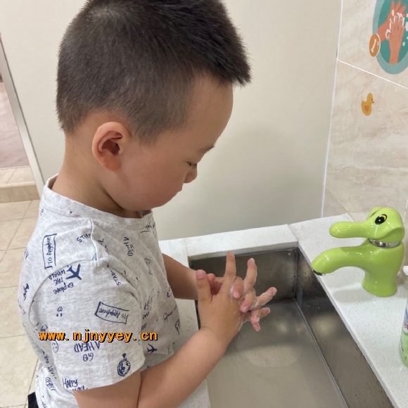 附件：c917486a526293f9af3a847b73ee723.jpg