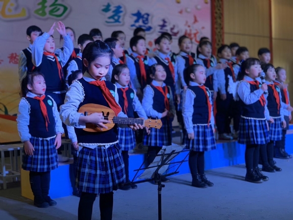 附件：E5B3224D120ADE77F8387D901E1B17C5.png