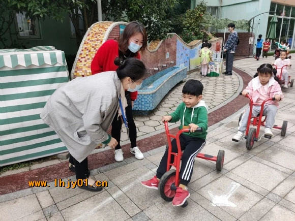 附件：四月督学.jpg