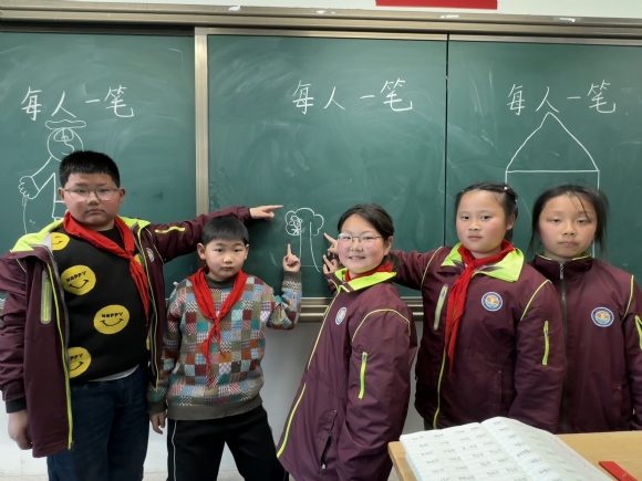 附件：c1652bb292282957b8225eee779c7a5e.jpg