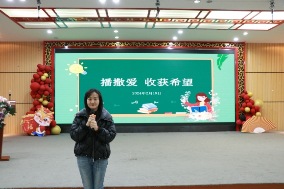 附件：周珺.JPG