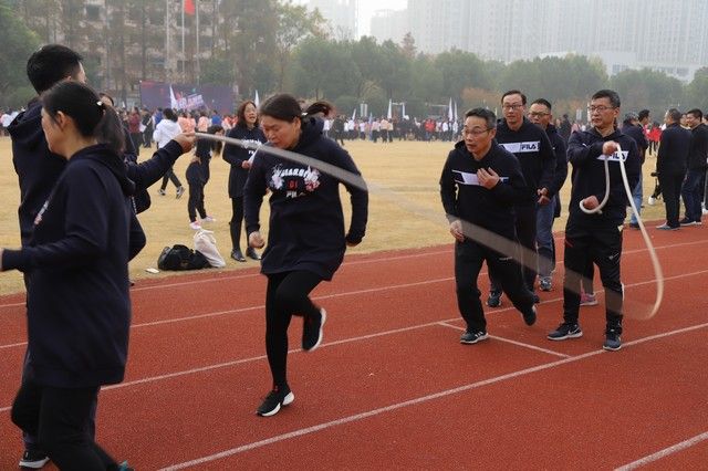 1574736690673074011.jpg IMG_2639报道2.jpg