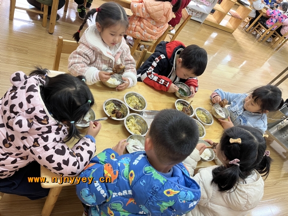 附件：6B1F9F2ECA4C476728F11CA382C32A4E.png