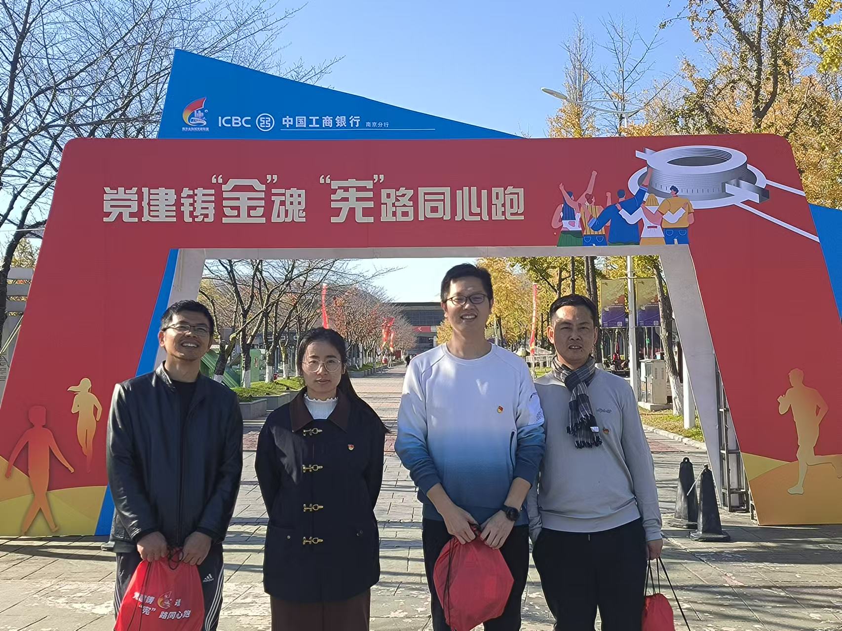 图1.jpg