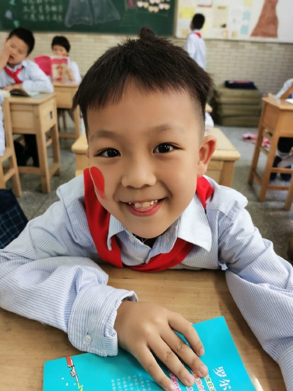附件：549FFEE3C49B89BEC8949E3818EA6EE4.png