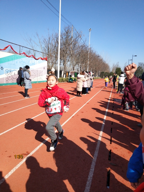 附件：三3班2021寒假材料IMG_20201231_111203.jpg