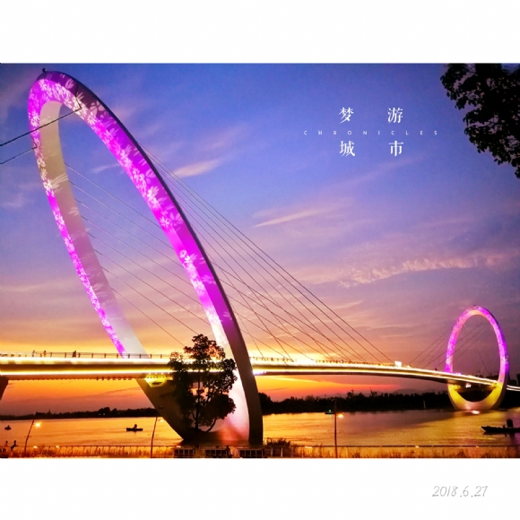 附件:靓”眼“(赵明).jpg 附件:靓”眼“(赵明).jpg