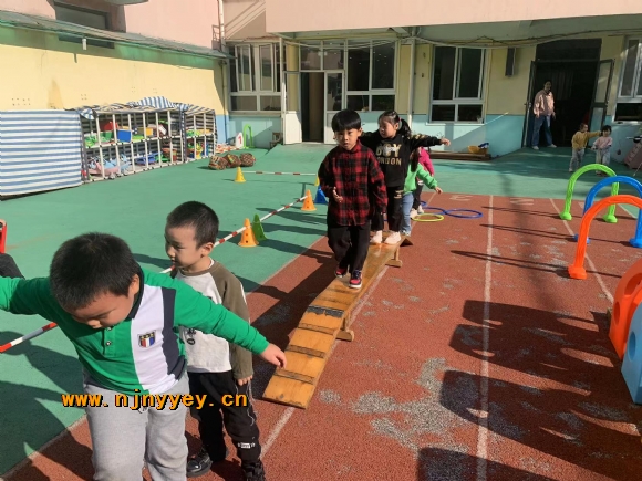 附件：b73000999e56bbde30b2609cdd68093.jpg