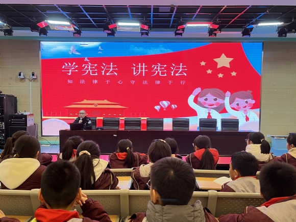 附件：2022-11-29法治副校长讲座 (3).jpg