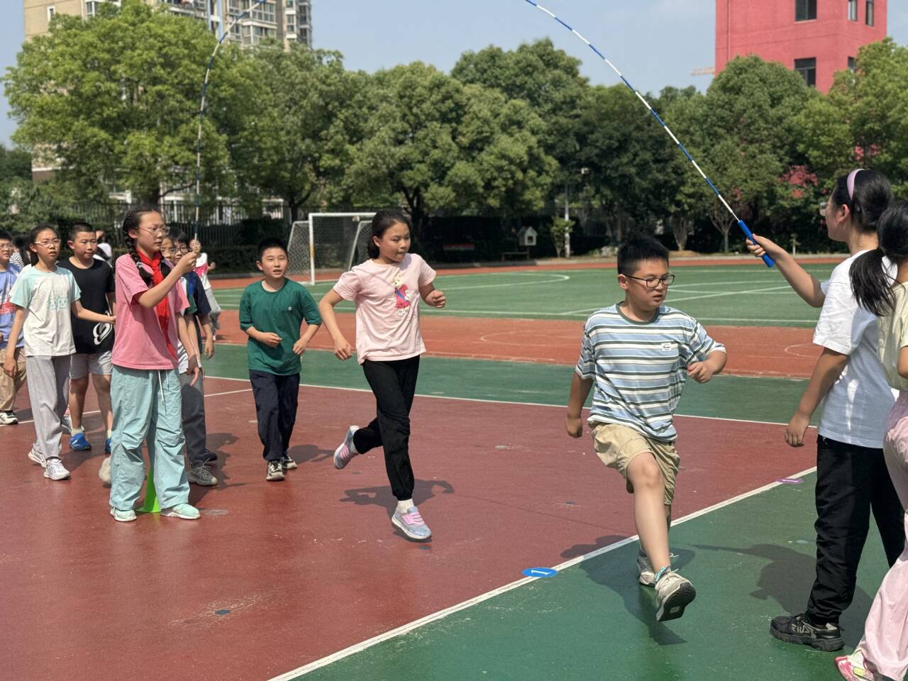跳绳.jpg