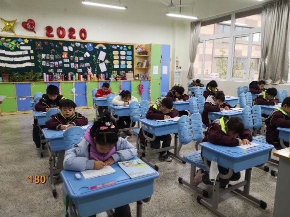 附件：BBEB1B8E5167D4965860A249007359B9.png