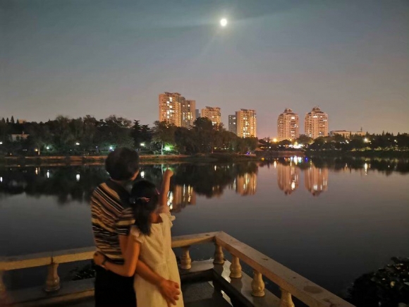 附件：中秋11.jpg