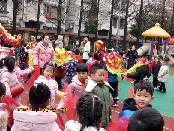 附件：看花灯.jpg