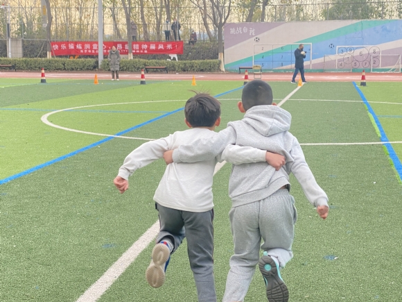 附件：3407853EFE4992B80090E36792B4C07B.png