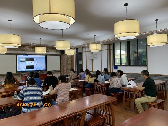 附件：四语网络培训照片 (4).jpg