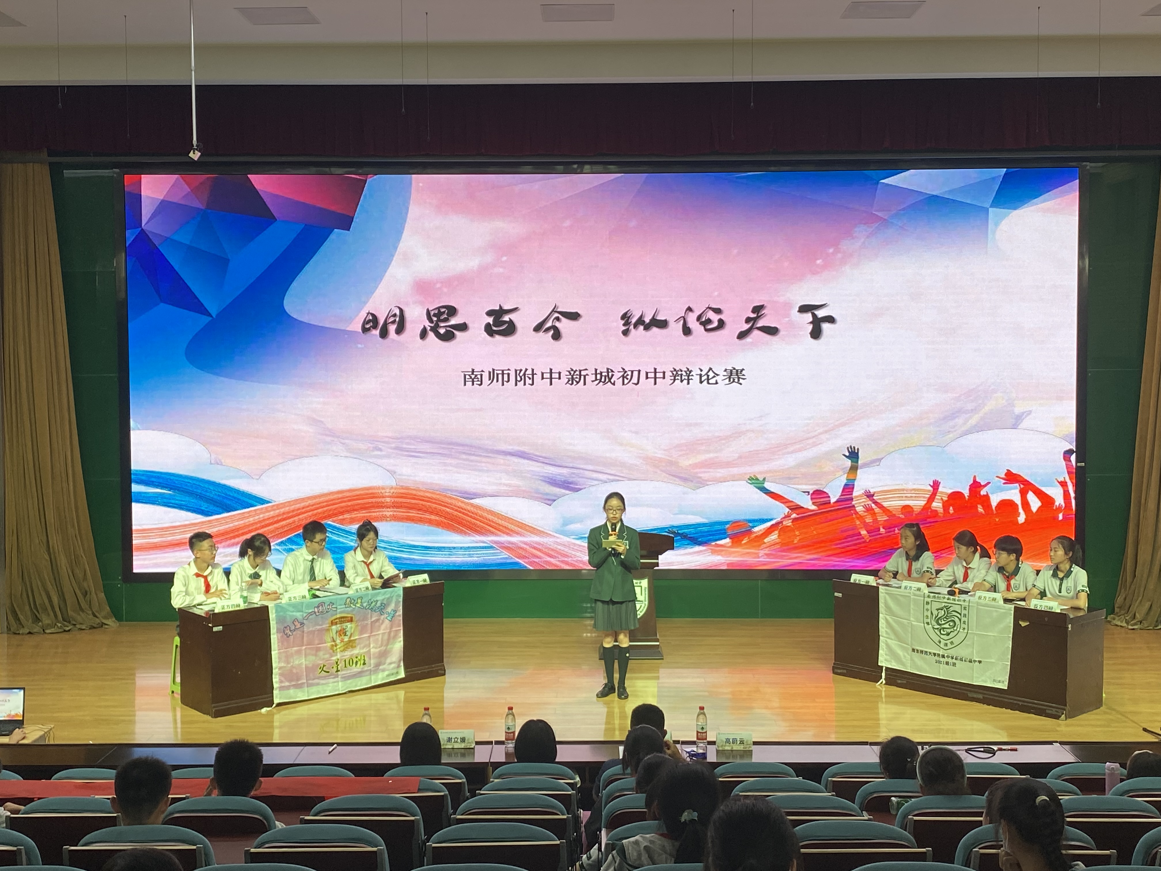 背景.jpg
