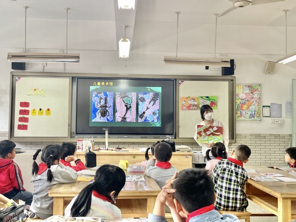 附件：上课照片.jpg
