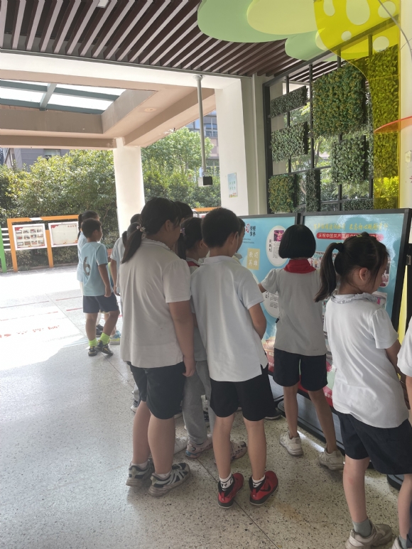 附件：班集体验收四年级IMG_1575.JPG