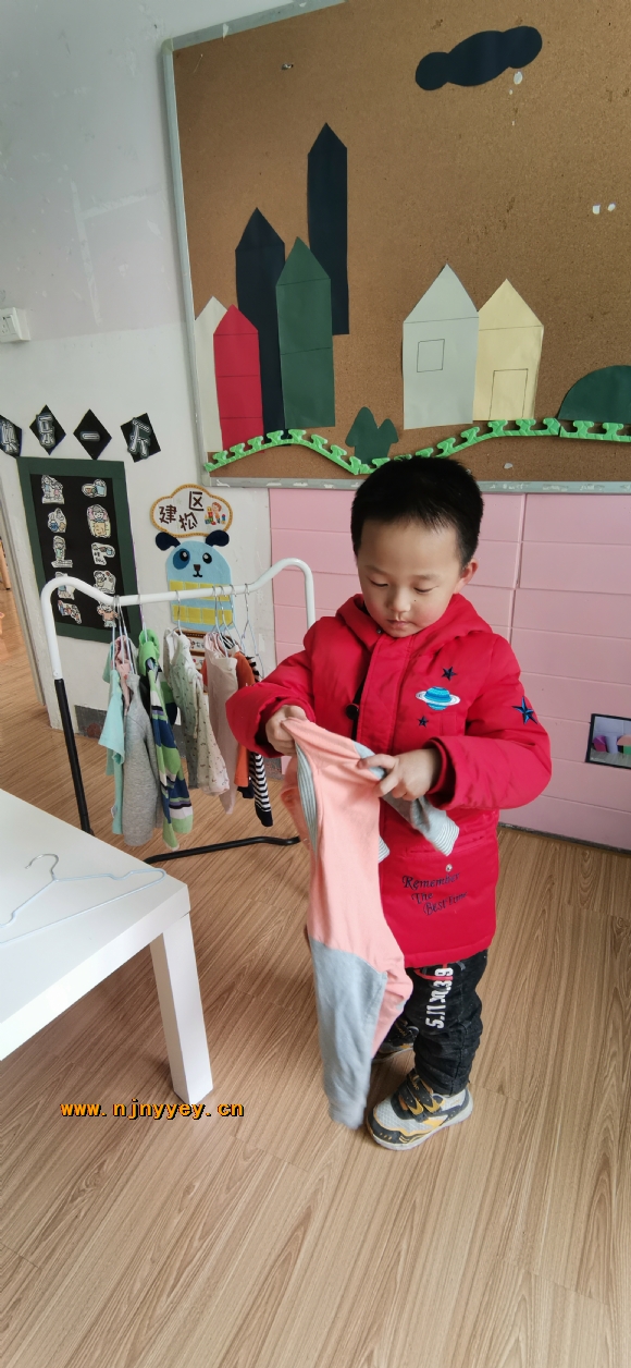 附件：晾衣服.jpg