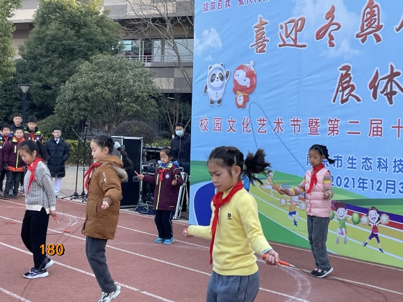 附件：FB5A0FB9590D7FC6FA936B59D2ABD932.png