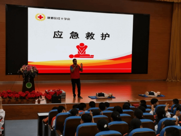 1558489530147044146.png 图片1.png